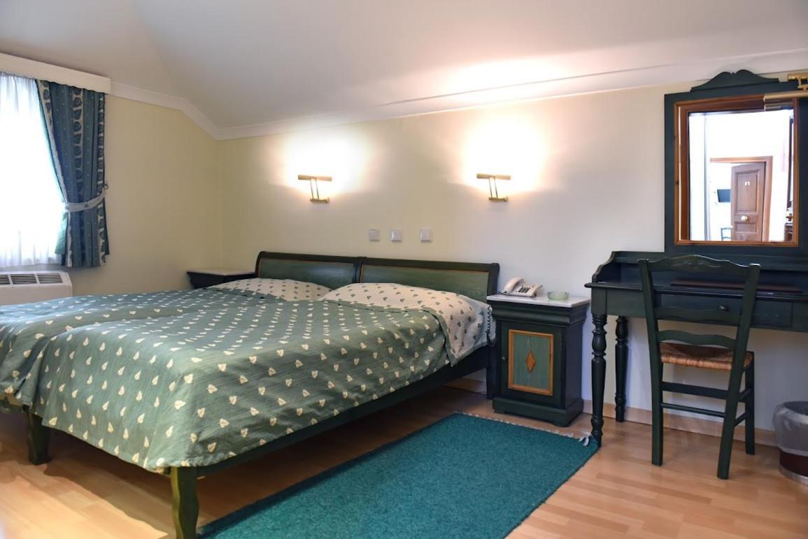קסטוריה Aiolis Hotel מראה חיצוני תמונה