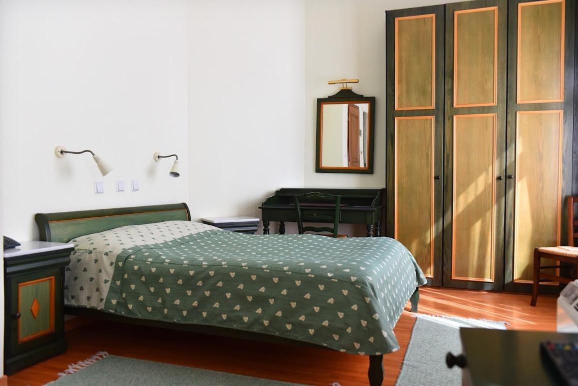 קסטוריה Aiolis Hotel מראה חיצוני תמונה