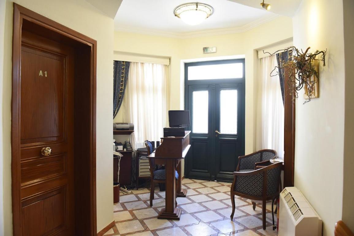 קסטוריה Aiolis Hotel מראה חיצוני תמונה